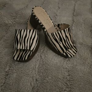 Jessica Simpson Zebra Print Mules